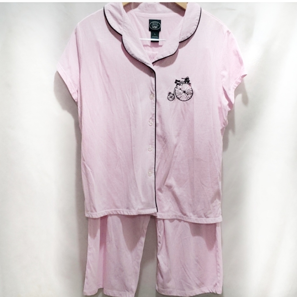 Laura Ashley Pajama Set Size Large